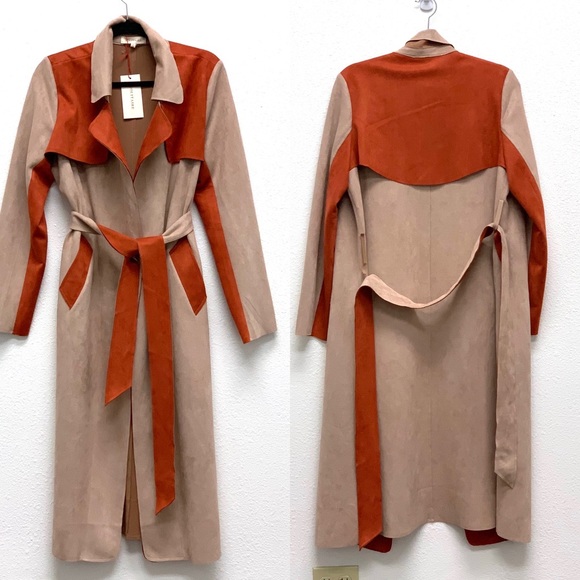Solitaire Jackets & Blazers - NWT Solitaire 100% Polyester Trench 🧡🧡